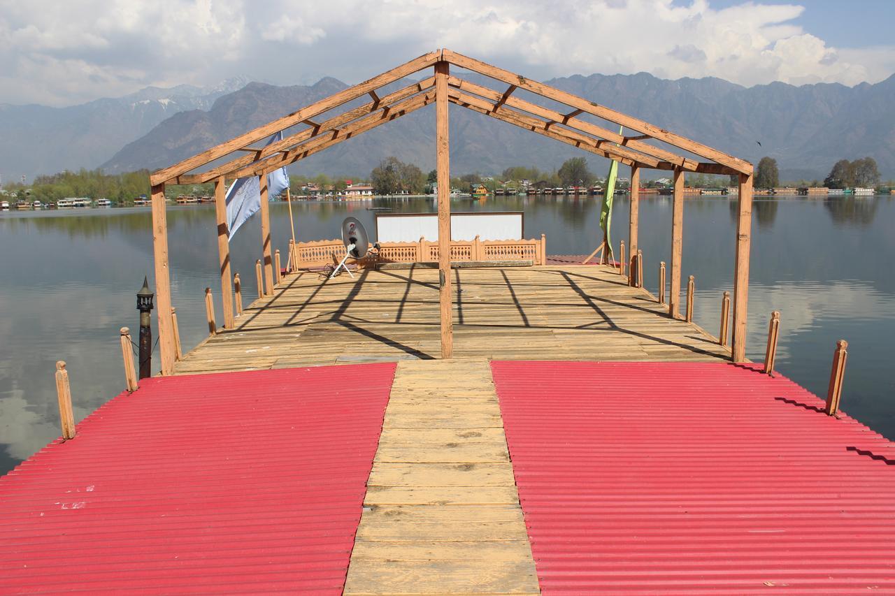 Wangnoo Worth Houseboats Hotell Srīnagar Eksteriør bilde
